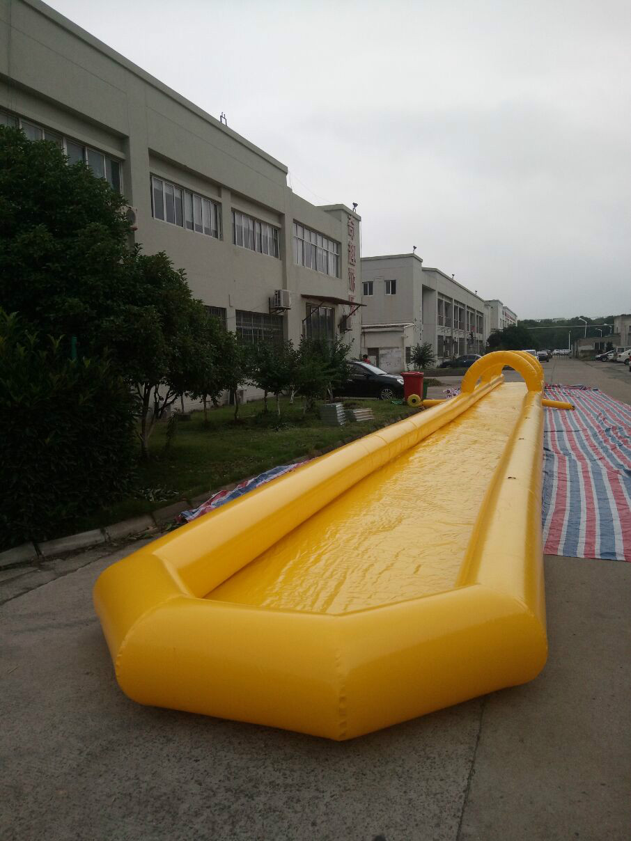Long Inflatable Water Slip